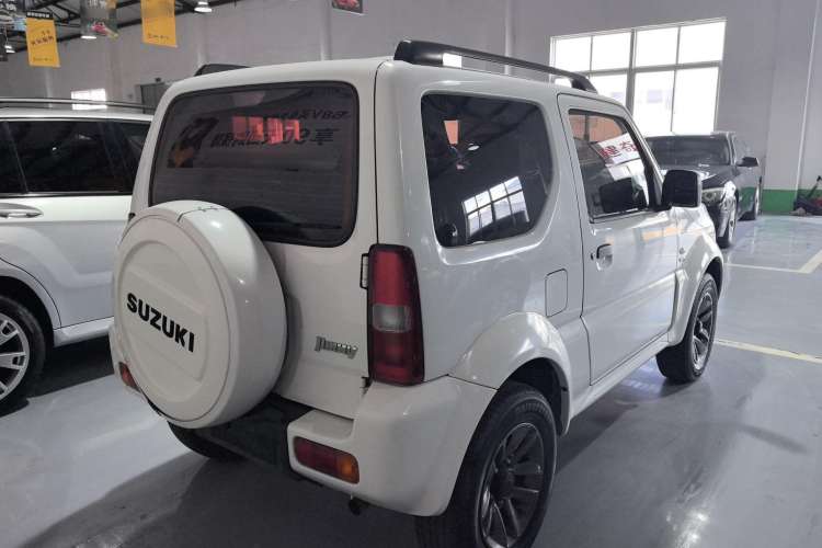 Used Suzuki Jimny 2015 1.3 AT JLX Exterior 3