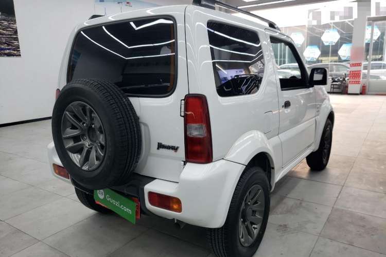 Used Suzuki Jimny 2015 1.3 AT JLX Exterior 3