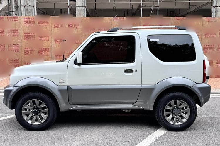 Used Suzuki Jimny 2015 1.3 AT Mode3 Navigation Edition Exterior 3