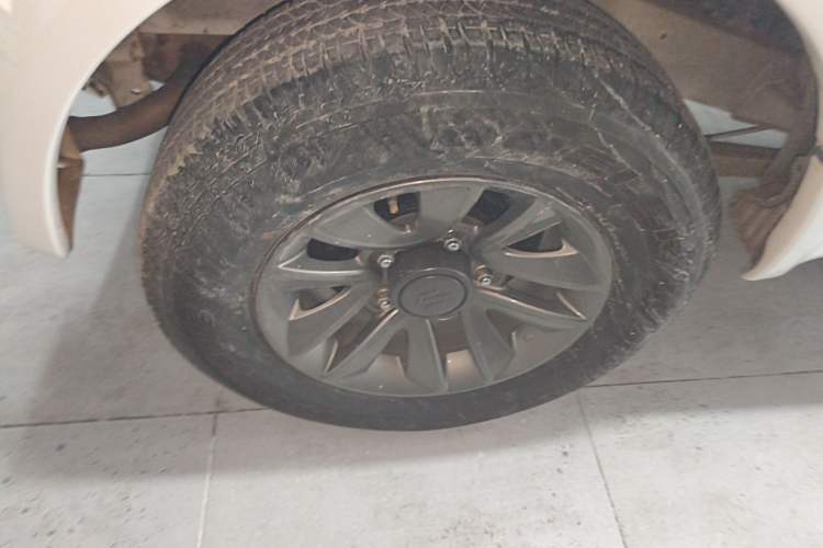 Used Suzuki Jimny 2015 1.3 MT JLX Exterior 5