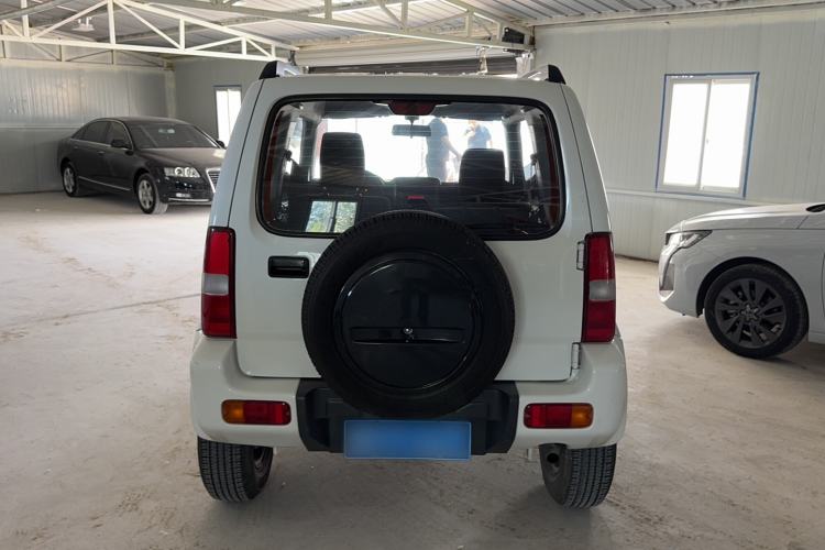 Used Suzuki Jimny 2015 1.3 AT JLX Exterior 5