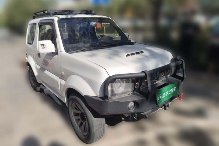 Used Suzuki Jimny 2015 1.3 AT JLX Front Right 45 Deg