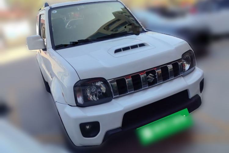 Used Suzuki Jimny 2015 1.3 AT JLX Front Right 45 Deg