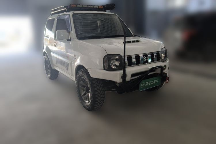 Used Suzuki Jimny 2015 1.3 AT JLX Front Right 45 Deg