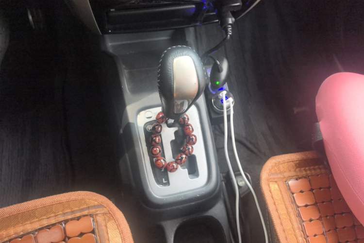Used Suzuki Jimny 2015 1.3 AT Mode3 Navigation Edition Gear Lever