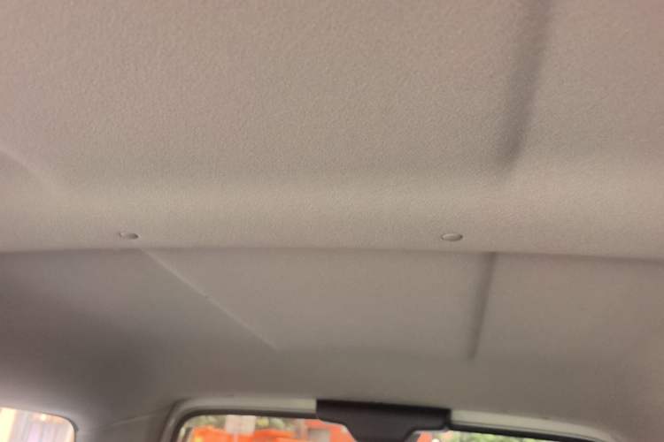 Used Suzuki Jimny 2015 1.3 AT Mode3 Navigation Edition Headliner