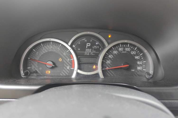 Used Suzuki Jimny 2015 1.3 AT JLX Instrument Cluster