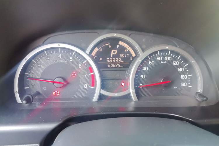 Used Suzuki Jimny 2015 1.3 AT JLX Instrument Cluster