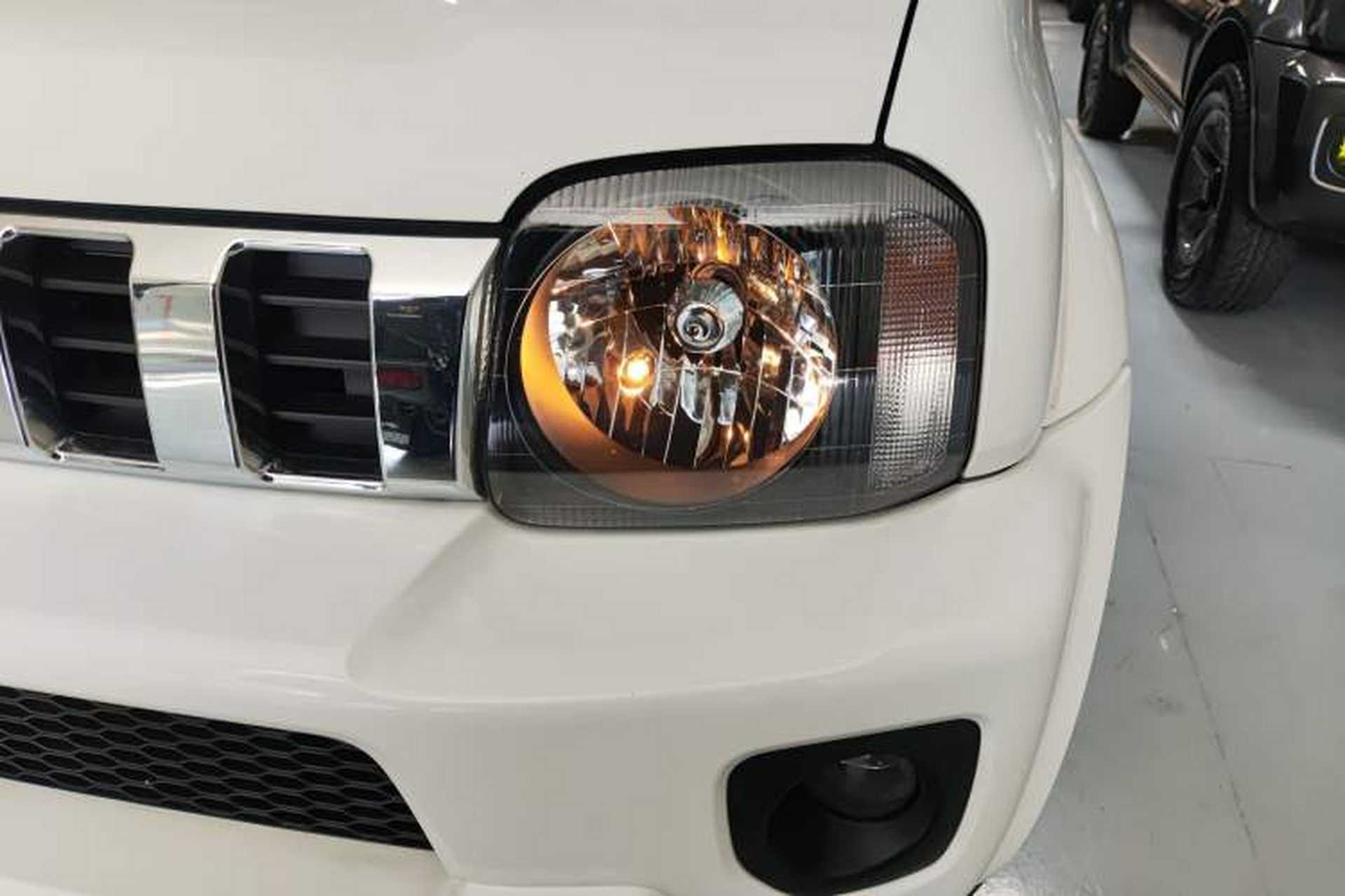 Used Suzuki Jimny 2015 1.3 MT JLX Left Front Headlight