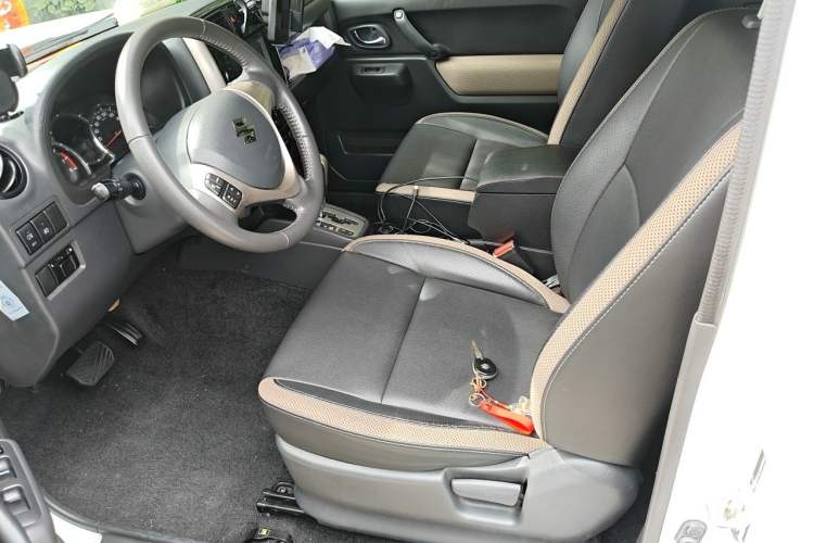 Used Suzuki Jimny 2015 1.3 AT Mode3 Navigation Edition Left Front Seat