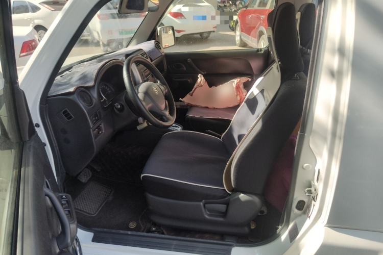Used Suzuki Jimny 2015 1.3 AT JLX Left Front Seat