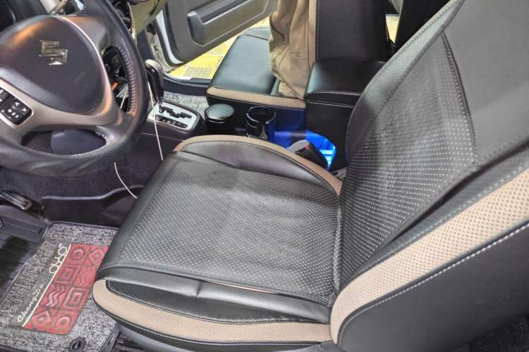Used Suzuki Jimny 2015 1.3 AT Mode3 Navigation Edition Left Front Seat