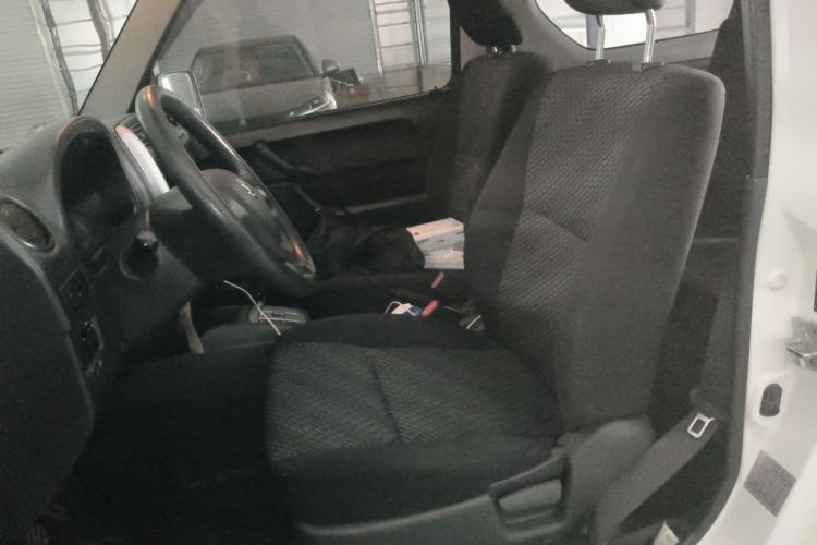 Used Suzuki Jimny 2015 1.3 AT JLX Left Front Seat