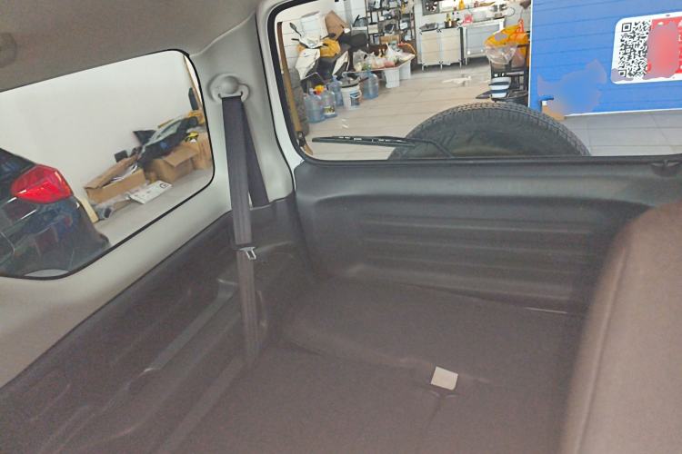 Used Suzuki Jimny 2015 1.3 MT JLX Left Rear Seat