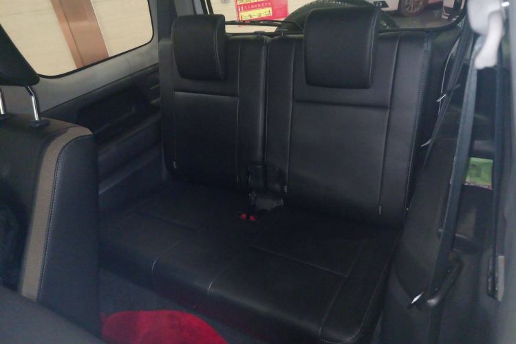 Used Suzuki Jimny 2015 1.3 AT Mode3 Navigation Edition Left Rear Seat