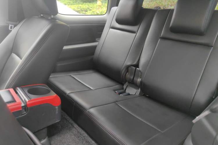 Used Suzuki Jimny 2015 1.3 AT JLX Left Rear Seat