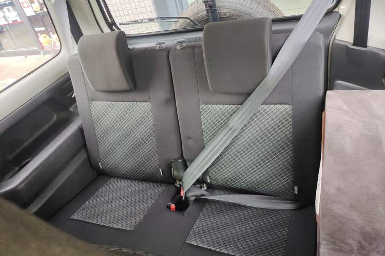 Used Suzuki Jimny 2015 1.3L AT JLX Navigation Edition Left Rear Seat
