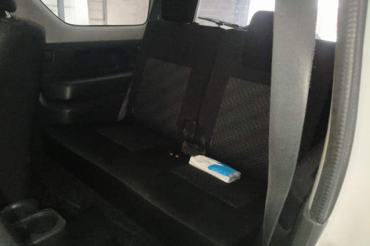 Used Suzuki Jimny 2015 1.3 AT JLX Left Rear Seat
