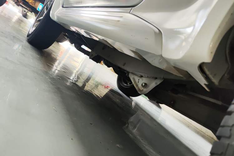 Used Suzuki Jimny 2015 1.3 MT JLX Left Side Sill