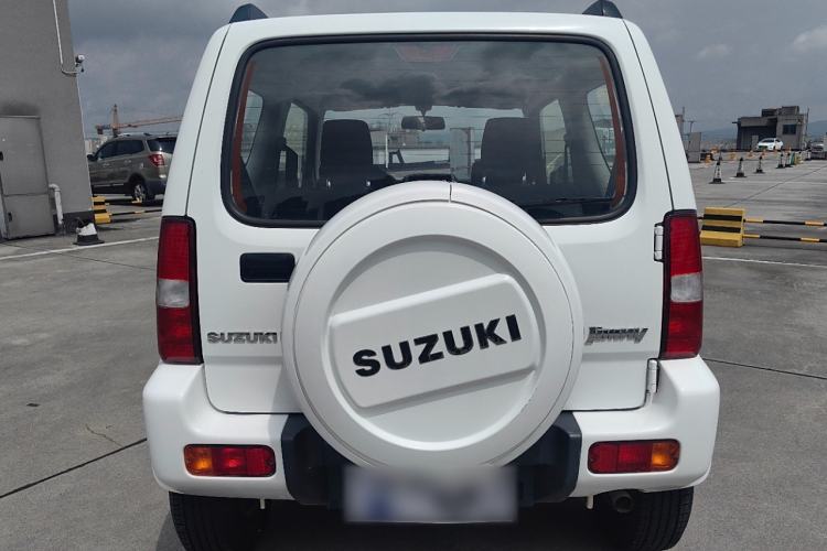 Used Suzuki Jimny 2015 1.3L AT JLX Navigation Edition Rear