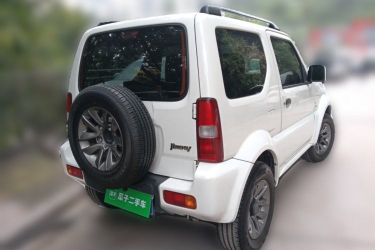 Used Suzuki Jimny 2015 1.3 AT JLX Rear Right 45 Deg