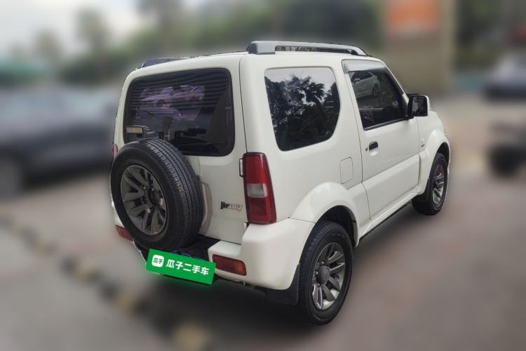 Used Suzuki Jimny 2015 1.3L AT JLX Navigation Edition Rear Right 45 Deg