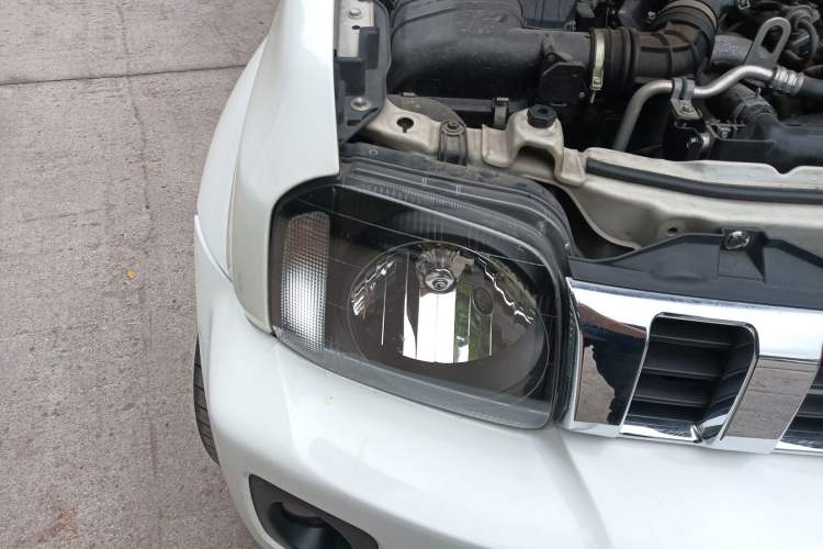 Used Suzuki Jimny 2015 1.3 AT JLX Right Front Headlight