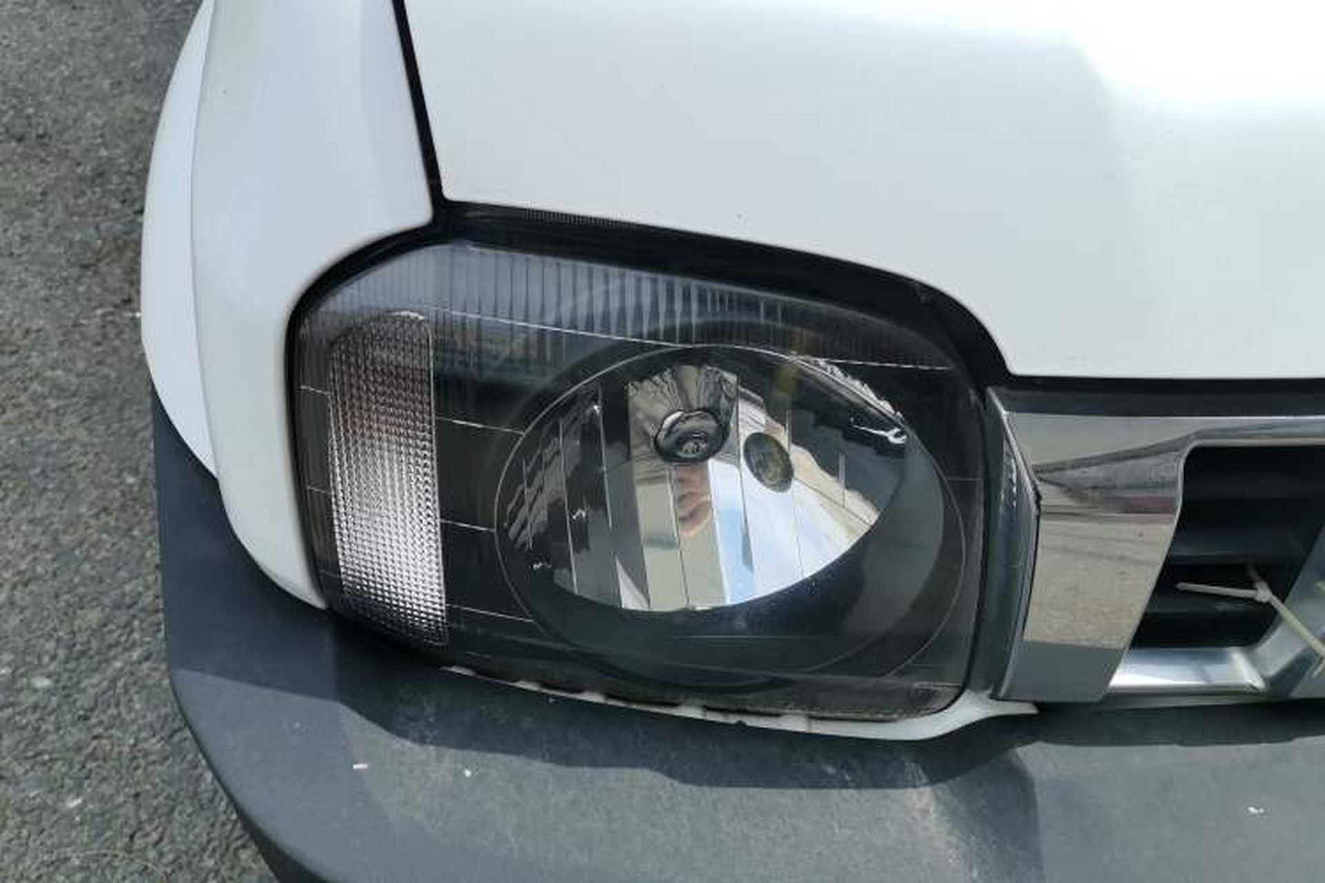 Used Suzuki Jimny 2015 1.3 AT JLX Right Front Headlight