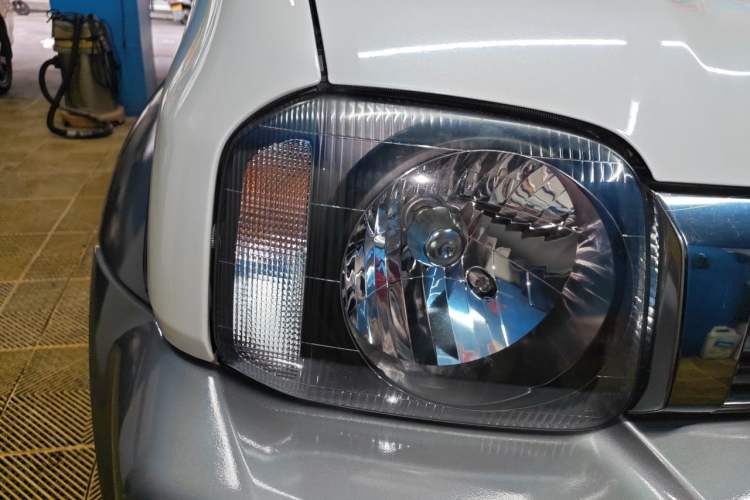 Used Suzuki Jimny 2015 1.3 AT Mode3 Navigation Edition Right Front Headlight