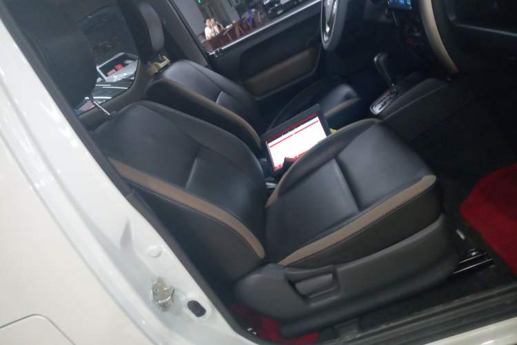 Used Suzuki Jimny 2015 1.3 AT Mode3 Navigation Edition Right Front Seat