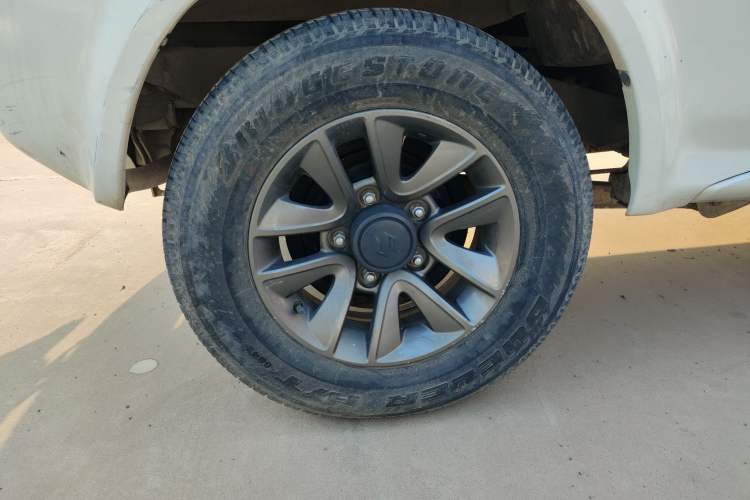 Used Suzuki Jimny 2015 1.3 AT JLX Right Rear Wheel Hub