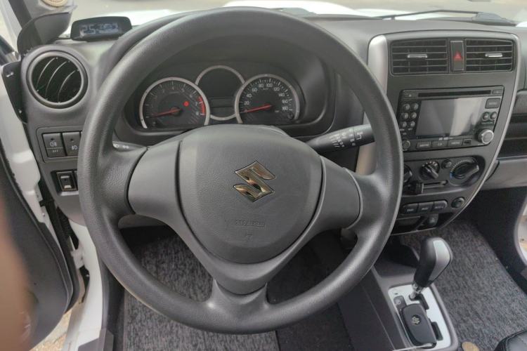 Used Suzuki Jimny 2015 1.3 AT JLX Steering Wheel