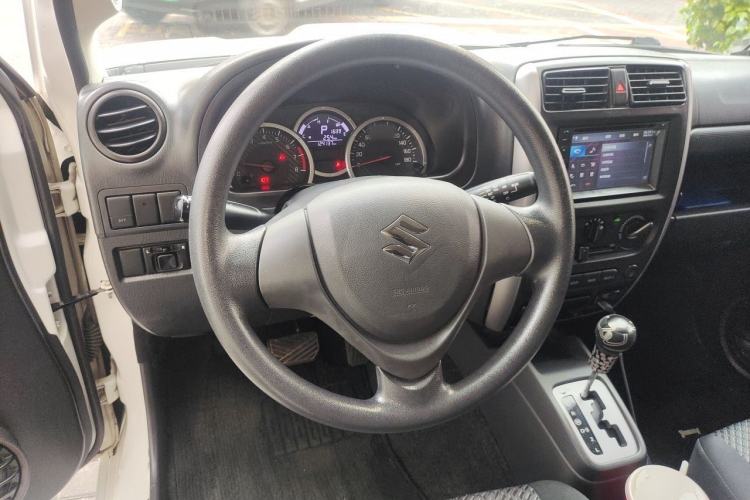 Used Suzuki Jimny 2015 1.3L AT JLX Navigation Edition Steering Wheel
