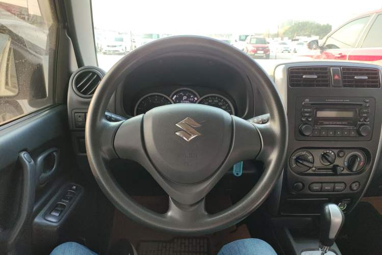 Used Suzuki Jimny 2015 1.3 AT JLX Steering Wheel