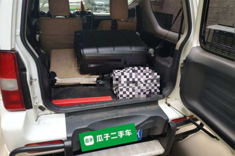 Used Suzuki Jimny 2015 1.3 AT JLX Trunk