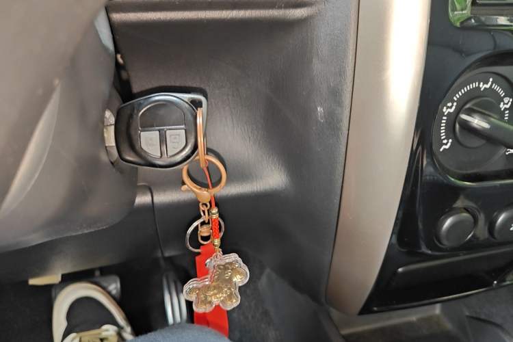 Used Suzuki Jimny 2015 1.3 AT Mode3 Navigation Edition Vehicle Key