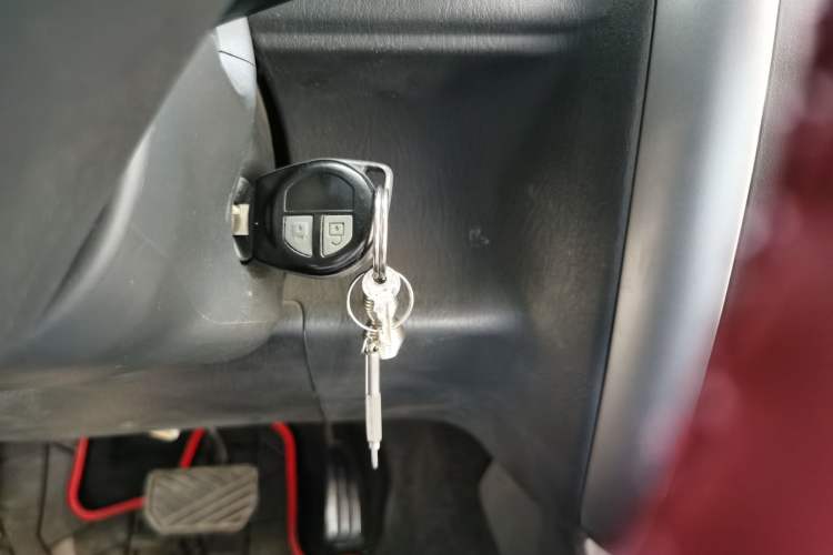 Used Suzuki Jimny 2015 1.3L AT JLX Navigation Edition Vehicle Key