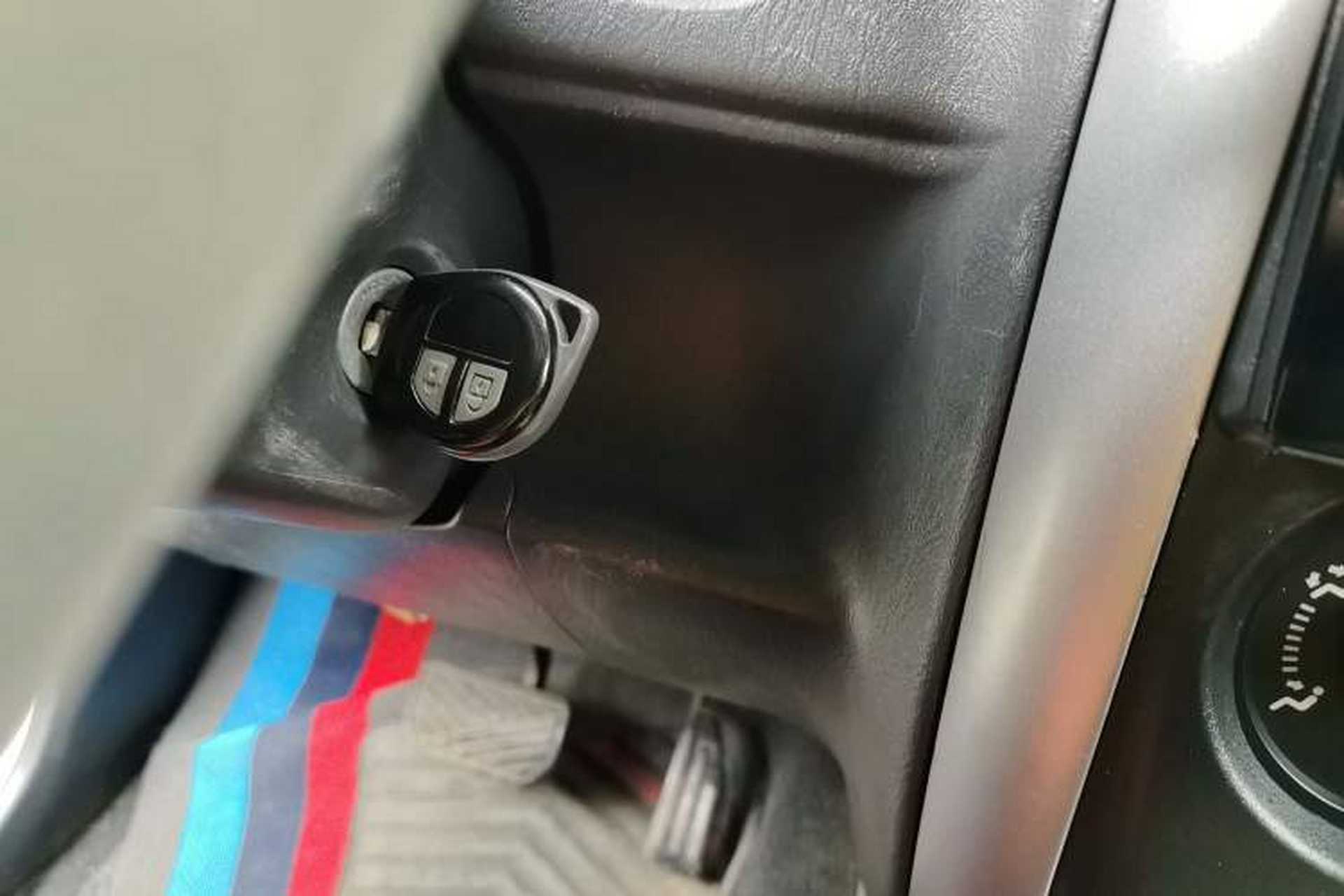 Used Suzuki Jimny 2015 1.3 AT JLX Vehicle Key