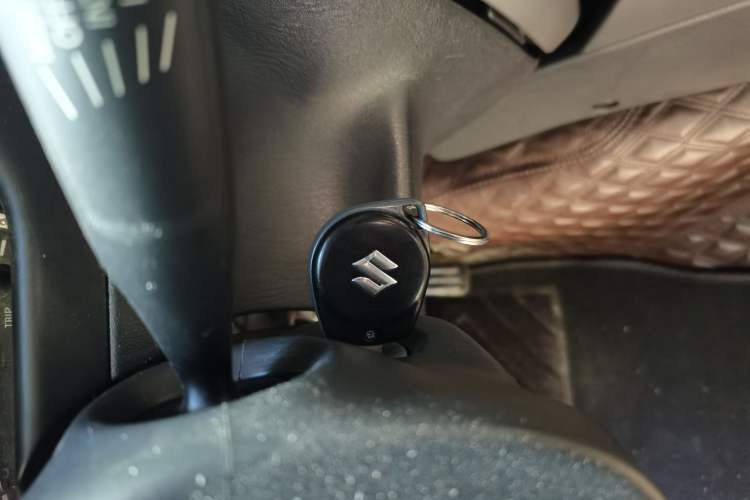 Used Suzuki Jimny 2015 1.3 AT JLX Vehicle Key