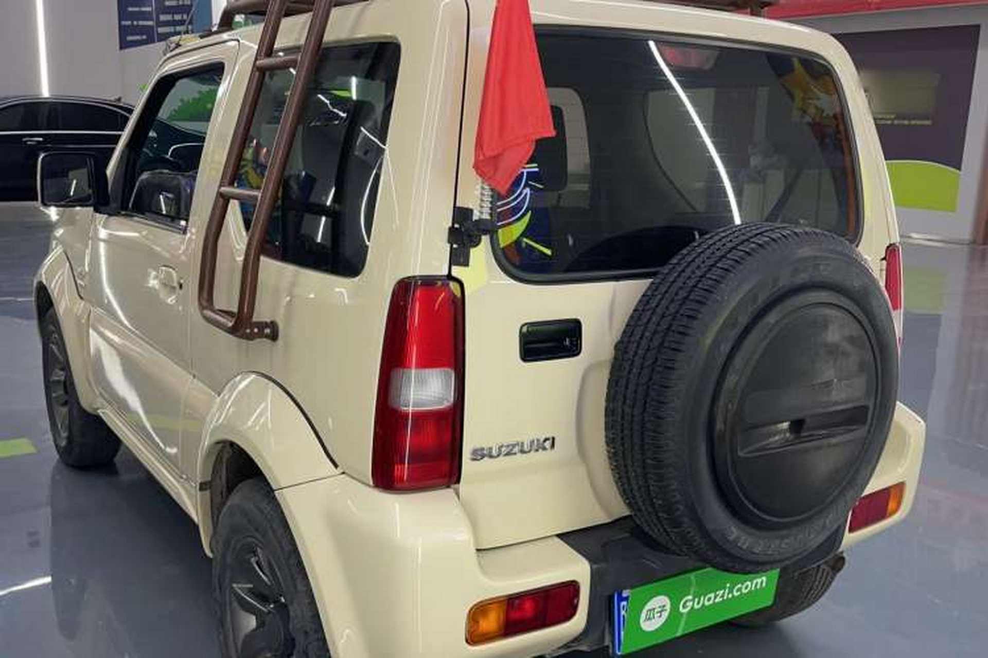 Used Suzuki Jimny 2015 1.3 AT JLX Exterior 4
