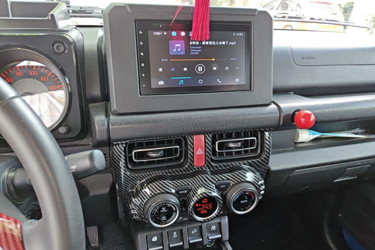 Used Suzuki Jimny  Audio And AC Panel