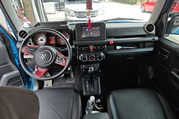 Used Suzuki Jimny  Center Console