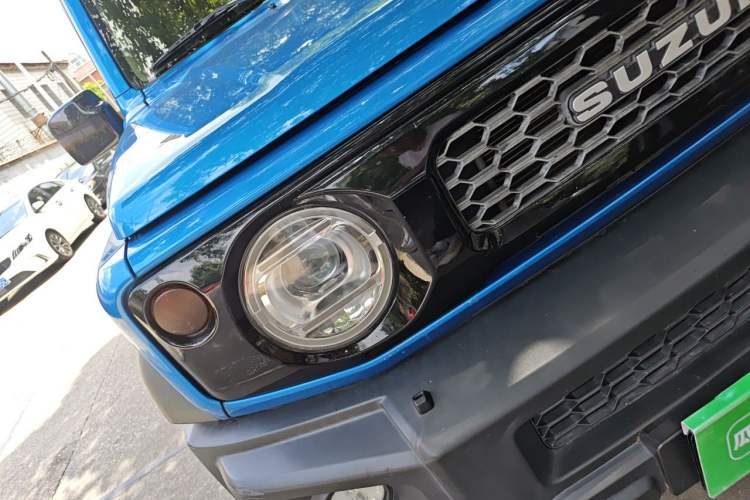 Used Suzuki Jimny  Right Front Headlight