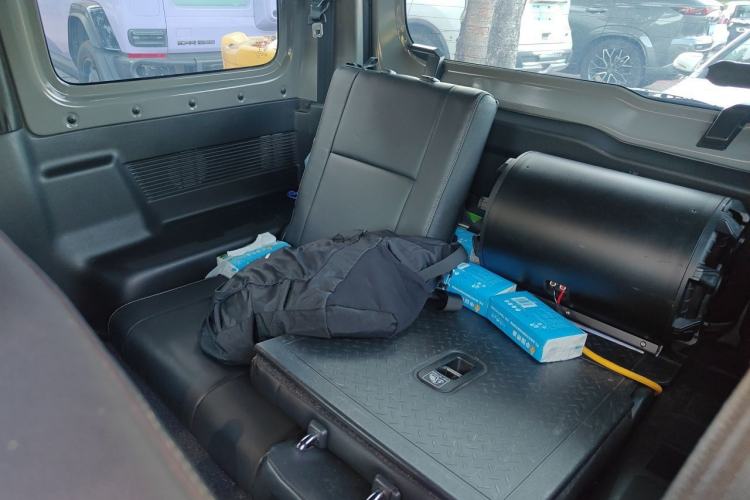 Used Suzuki Jimny  Left Rear Seat