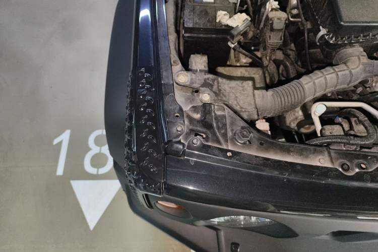 Used Suzuki Jimny  Engine Bay Right