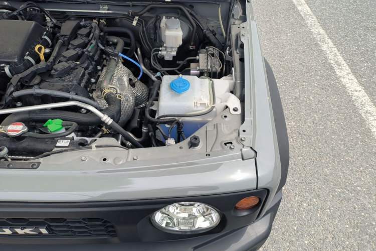 Used Suzuki Jimny  Engine Bay Left