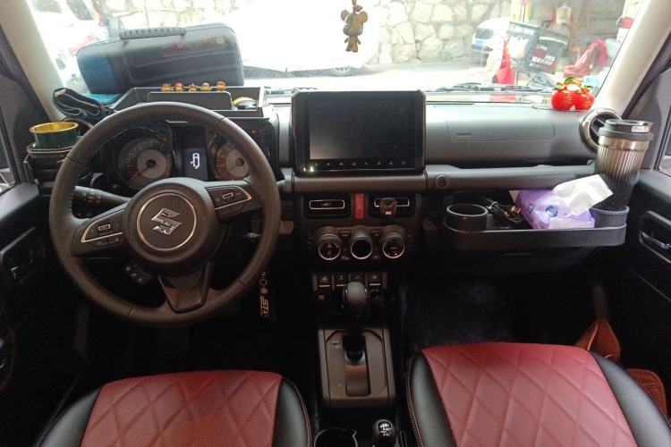 Used Suzuki Jimny  Center Console