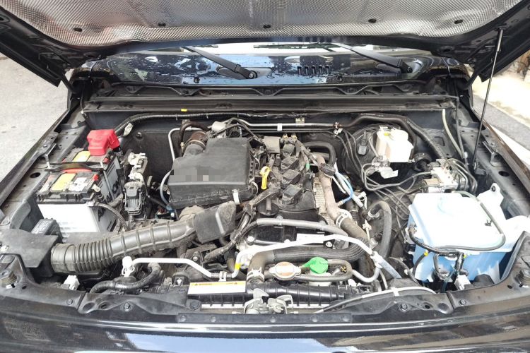 Used Suzuki Jimny  Engine Bay