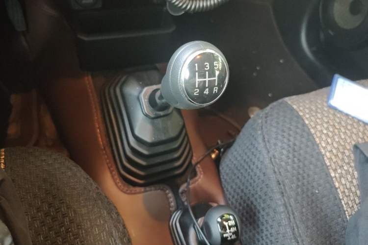 Used Suzuki Jimny  Gear Lever