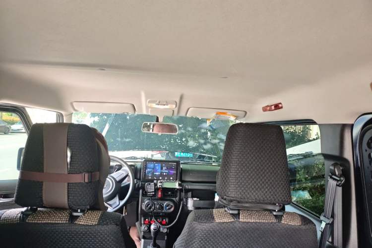 Used Suzuki Jimny  Headliner